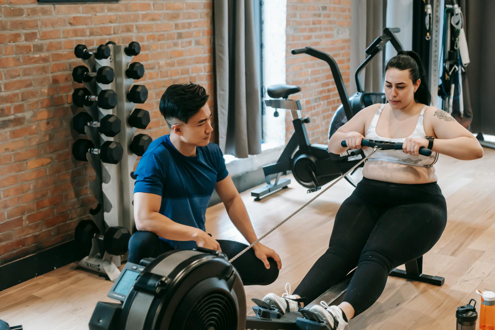 Comment utiliser le rameur pour perdre du poids efficacement ?